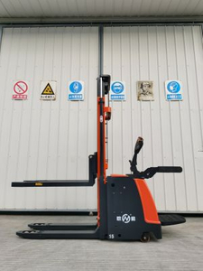 12 个月/ 2000 小时 1600-3500mm Onen Telehandler 双托盘叉车
